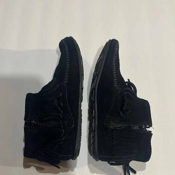 Minnetonka Black Suede Moccasin Boots w side zipper and silver embellishment - Picture 2 of 12
